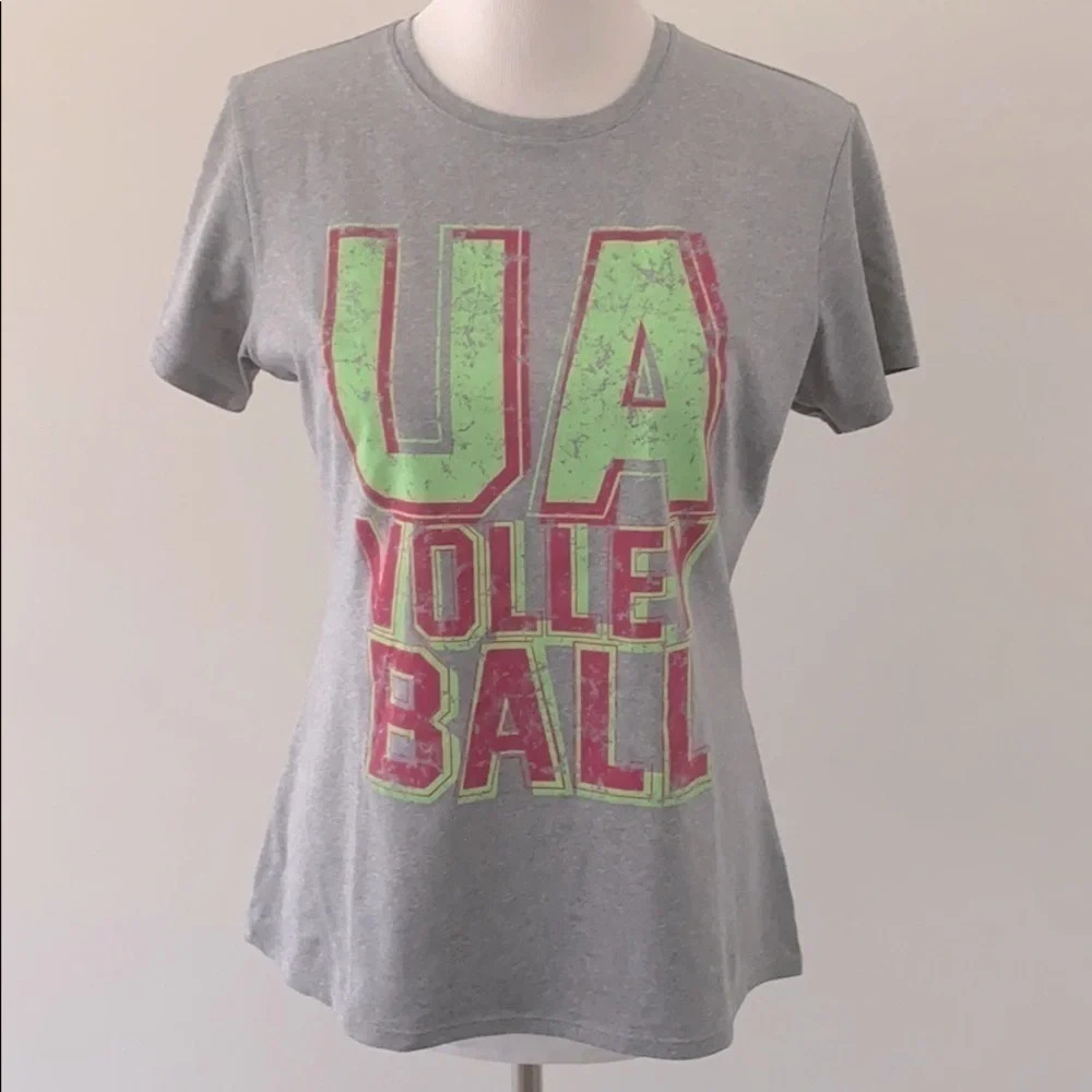 •Under Armour•UA Volleyball Tee, EUC